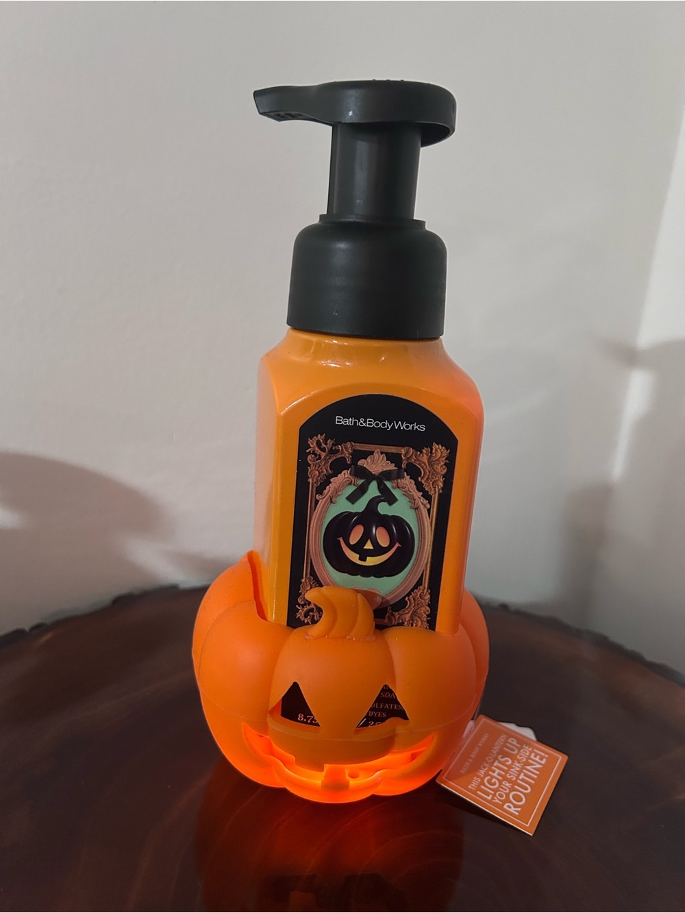 NWT Bath & Body Works Soap Holder & Soaps - Picture 9 of 11